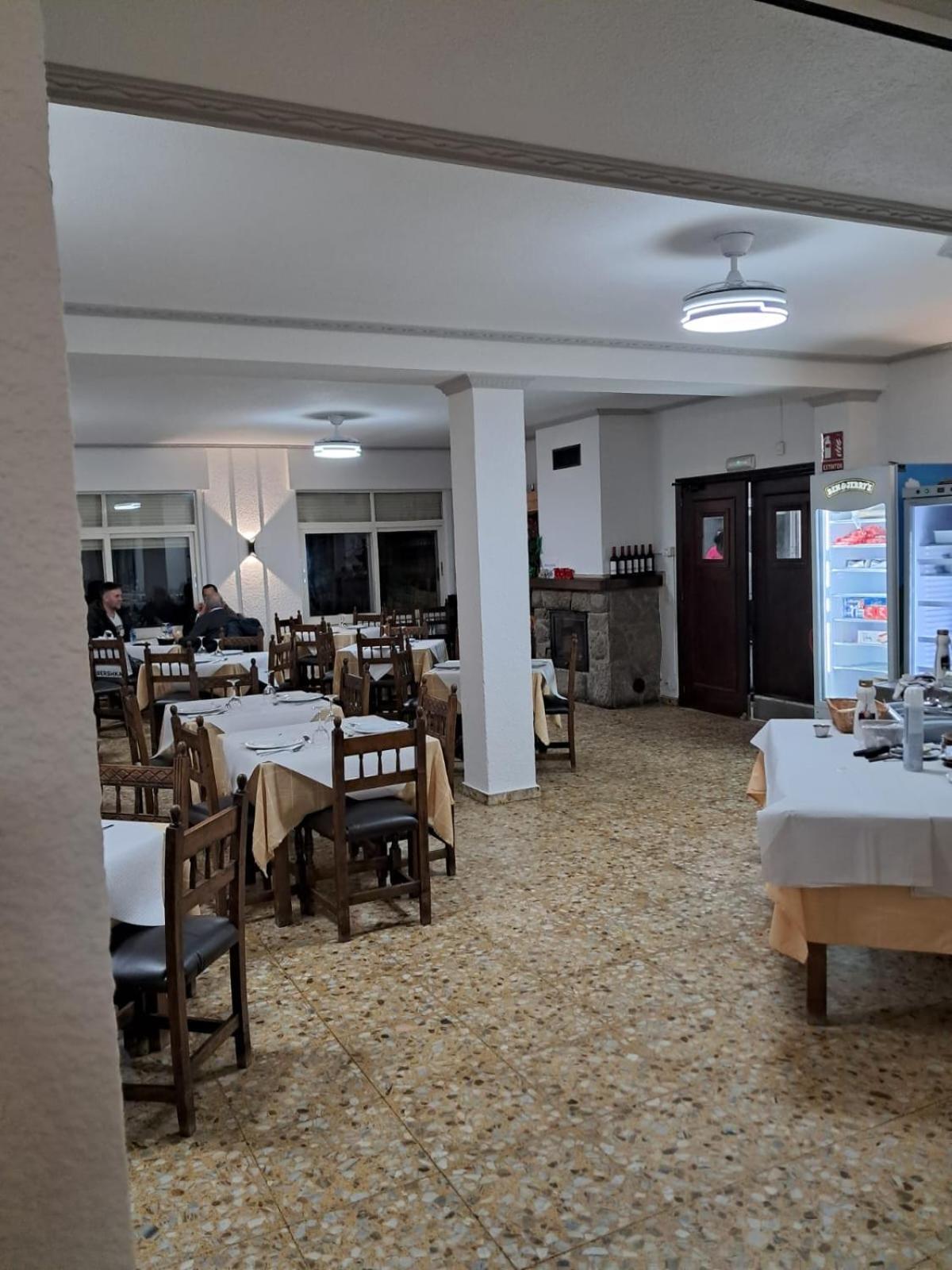 Hostal San Miguel Villalobar Esterno foto