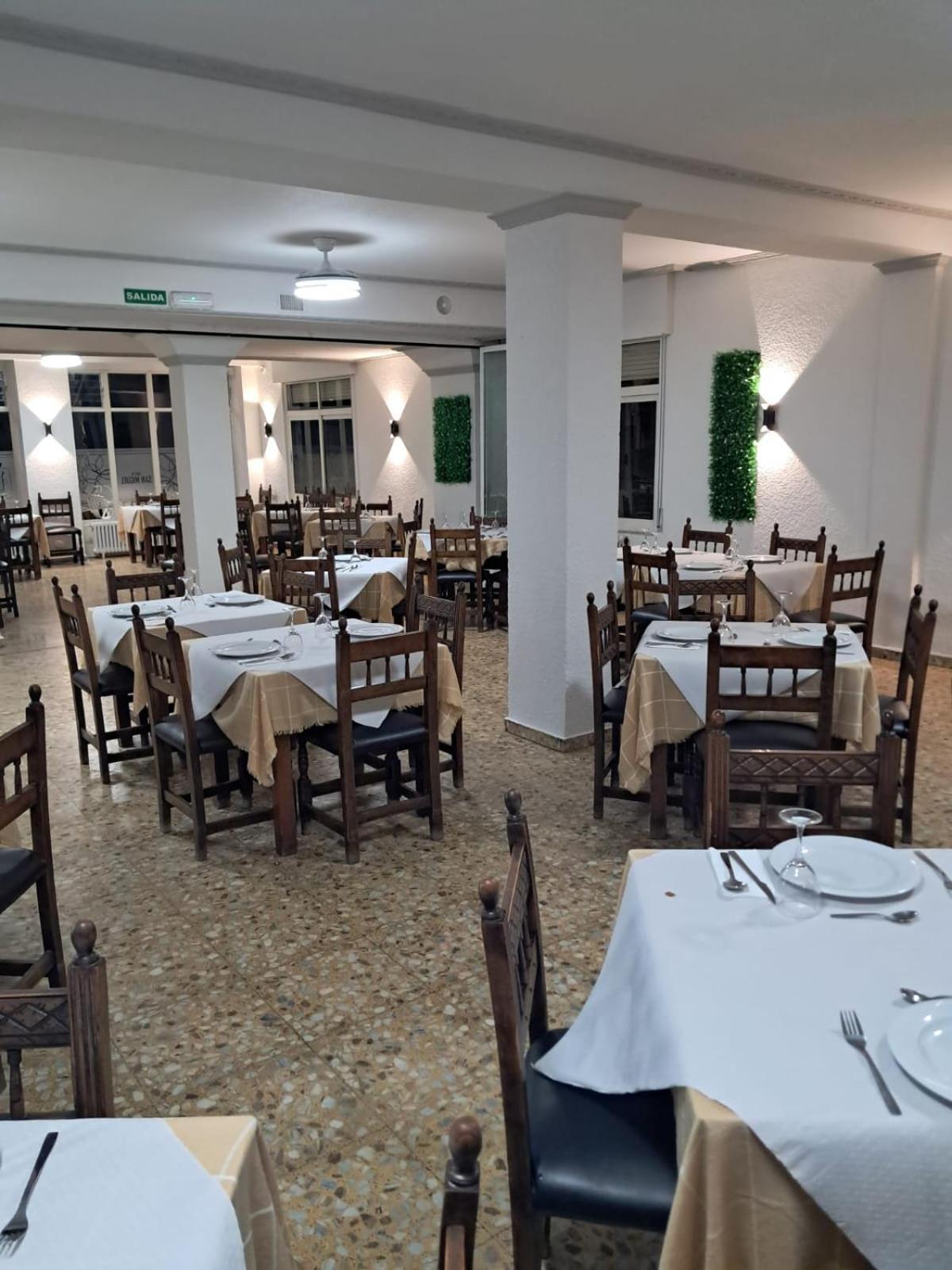 Hostal San Miguel Villalobar Esterno foto