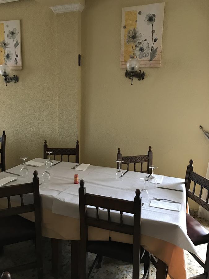 Hostal San Miguel Villalobar Esterno foto