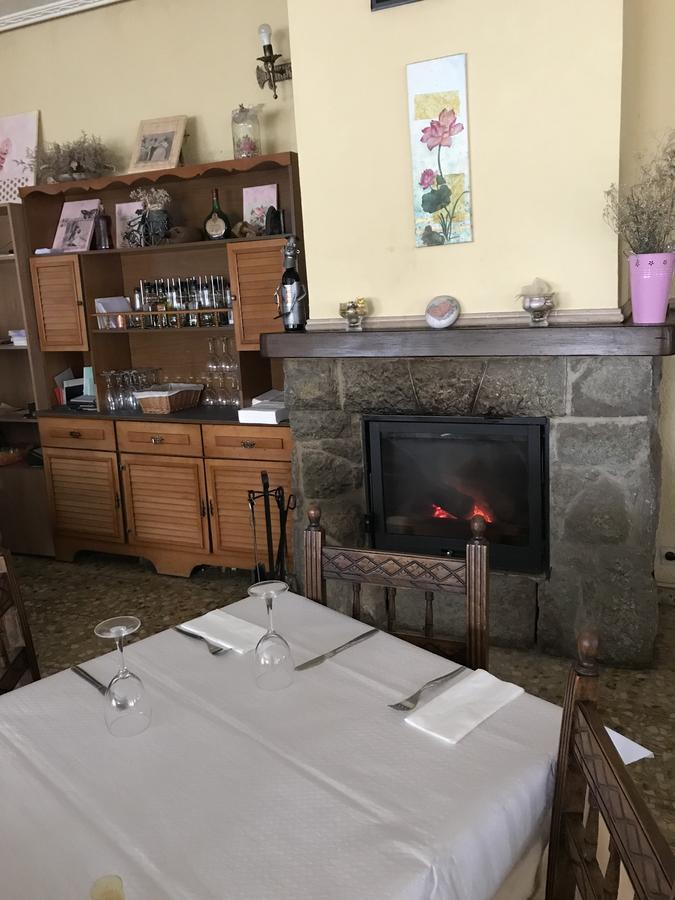 Hostal San Miguel Villalobar Esterno foto